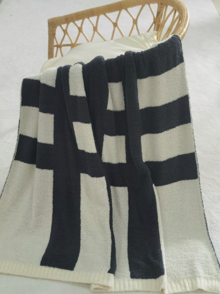 stripped heavy knit polyester throw